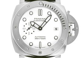 Panerai Luminor Submersible PAM01226 (2024) - Wit wijzerplaat 44mm Staal