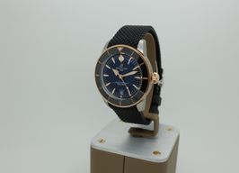 Breitling Superocean Heritage UB3111241B1S1 (2025) - Black dial 42 mm Gold/Steel case