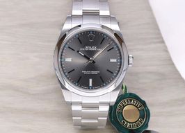 Rolex Oyster Perpetual 39 114300 (2018) - Grijs wijzerplaat 39mm Staal