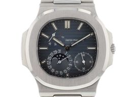 Patek Philippe Nautilus 5712 -