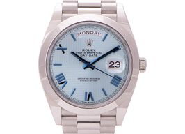 Rolex Day-Date 40 228206 (2021) - Blue dial 40 mm Platinum case