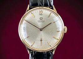 Omega Vintage 121.003 (1964) - White dial 34 mm Rose Gold case