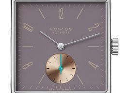 NOMOS Tetra 475 -