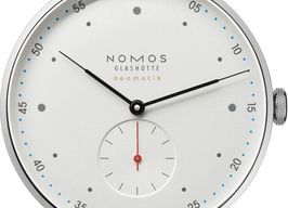 NOMOS Metro Neomatik 1113 (2026) - Wit wijzerplaat 39mm Staal