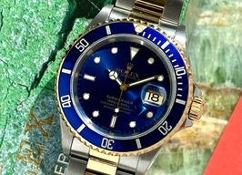 Rolex Submariner Date 16613 (1996) - Blue dial 40 mm Gold/Steel case