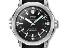 IWC Aquatimer Automatic IW328802 (2023) - Zwart wijzerplaat 42mm Staal