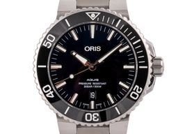 Oris Aquis Date 01 733 7730 4135-07 8 24 05PEB -