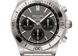 Breitling Chronomat 42 EB0134101M1E1 (2025) - Grey dial 42 mm Titanium case