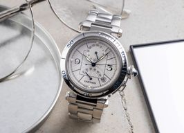 Cartier Pasha W31037H3 (2005) - Silver dial 38 mm Steel case
