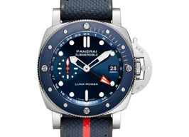 Panerai Submersible PAM01507 (2025) - Blauw wijzerplaat 42mm Titanium