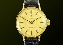 Omega Genève 511.297 (1969) - Gold dial 20 mm Yellow Gold case
