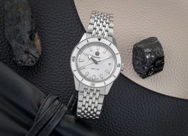 Rado HyperChrome Captain Cook R32500013 (Unknown (random serial)) - Silver dial 37 mm Steel case