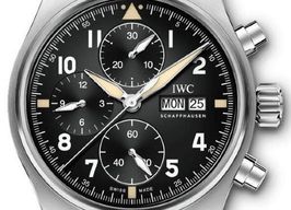 IWC Pilot Spitfire Chronograph IW387901 (2026) - Zwart wijzerplaat 41mm Staal