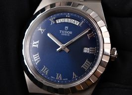 Tudor Royal 28600 (2022) - Blauw wijzerplaat 41mm Staal