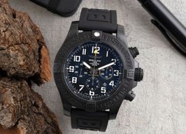 Breitling Avenger XB017E4/BF29 -