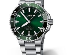Oris Aquis Date 01 733 7766 4157-07 8 22 05PEB (2025) - Groen wijzerplaat 42mm Staal