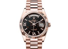 Rolex Day-Date 36 128235-0041 (2024) - Black dial 36 mm Rose Gold case