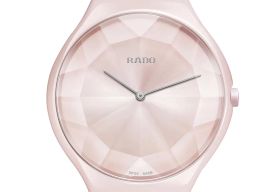 Rado True R27120402 (2024) - Pink dial 39 mm Ceramic case