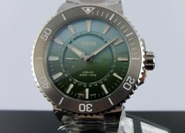 Oris Aquis 01 743 7734 4197-Set (2024) - Groen wijzerplaat 44mm Staal