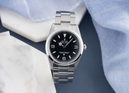 Rolex Explorer 114270 (2001) - Black dial 36 mm Steel case