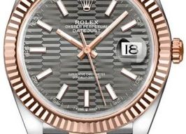 Rolex Datejust 41 126331 (2022) - Grijs wijzerplaat 41mm Goud/Staal