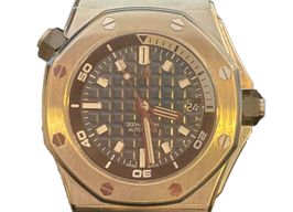 Audemars Piguet Royal Oak Offshore Diver 15720ST.OO.A027CA.01 (2024) - Blauw wijzerplaat 42mm Staal