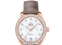 Omega Seamaster Aqua Terra 220.58.34.20.55.001 (2025) - Pearl dial 34 mm Rose Gold case