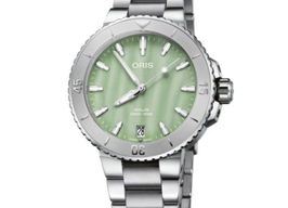 Oris Aquis Date 01 733 7770 4157-07 8 18 05P -