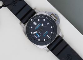 Panerai Luminor Submersible PAM02683 -