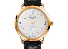Glashütte Original Sixties Panorama Date 2-39-47-01-01-04 (2026) - Silver dial 42 mm Rose Gold case