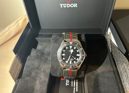 Tudor Pelagos 25717N (2024) - Zwart wijzerplaat 42mm Titanium