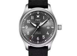 IWC Pilot Mark IW328209 -