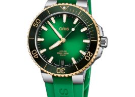 Oris Aquis Date 01 400 7769 6357 07 4 22 77FC -