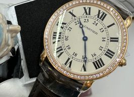 Cartier Ronde Louis Cartier WR000651 (2024) - Zilver wijzerplaat 36mm Roségoud