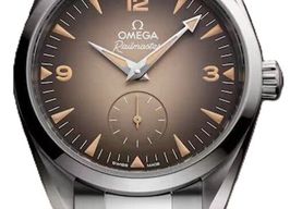 Omega Seamaster Railmaster 235.10.38.20.13.001 (2026) - Brown dial 38 mm Steel case