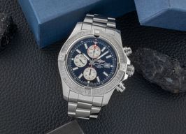 Breitling Super Avenger II A13371 -