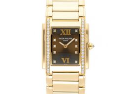 Patek Philippe Twenty~4 4910/11R-010 -