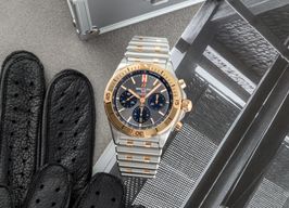 Breitling Chronomat 42 UB0134101B1U1 (2020) - Grijs wijzerplaat 42mm Staal