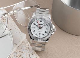 Breitling Avenger A32397101A1A1 -