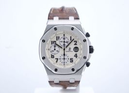 Audemars Piguet Royal Oak Offshore Chronograph 26020ST.OO.D091CR.01 (2009) - Beige wijzerplaat 42mm Staal