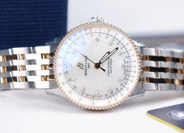 Breitling Navitimer U17327211A1U1 (2026) - Parelmoer wijzerplaat 36mm Staal