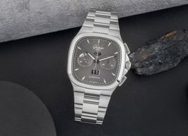 Glashütte Original Seventies Chronograph Panorama Date 1-37-02-01-02-70 (Unknown (random serial)) - Grey dial 40 mm Steel case