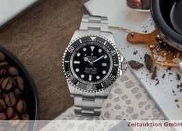 Rolex Sea-Dweller Deepsea 126660 (Onbekend (willekeurig serienummer)) - Zwart wijzerplaat 44mm Staal