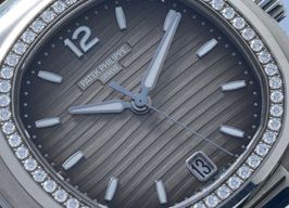 Patek Philippe Nautilus 7118/1A-011 (2021) - Grijs wijzerplaat 35mm Staal