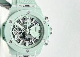 Hublot Big Bang Unico 441.GS.5221.RX (2025) - Green dial 42 mm Ceramic case