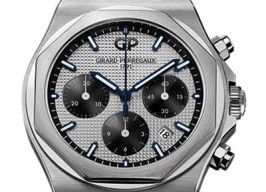 Girard-Perregaux Laureato 81020-11-131-11A (2024) - Silver dial 43 mm Steel case