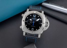 Panerai Luminor Submersible 1950 3 Days Automatic PAM00614 (Unknown (random serial)) - Black dial 47 mm Titanium case