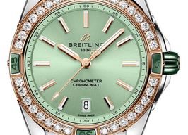 Breitling Chronomat 38 U17356531L1U1 (2024) - Pink dial 38 mm Gold/Steel case