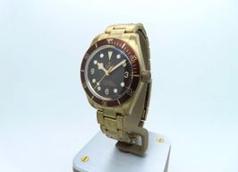 Tudor Black Bay Bronze 79012M (2023) - Bruin wijzerplaat 39mm Brons