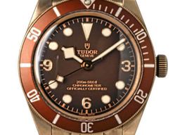 Tudor Black Bay Bronze 79012M (2021) - Bruin wijzerplaat 39mm Brons